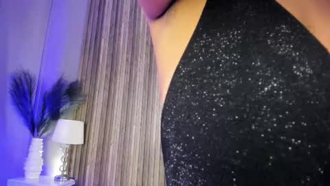 HannaPaola online show from March 2026 10:42:01 PM