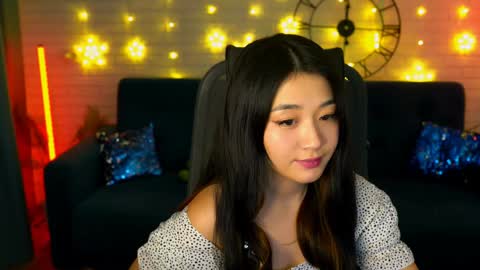 hannarosie online show from January 2025 05:45:02 PM