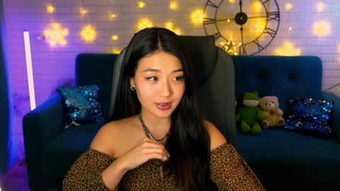 hannarosie online show from January 2025 08:51:01 PM