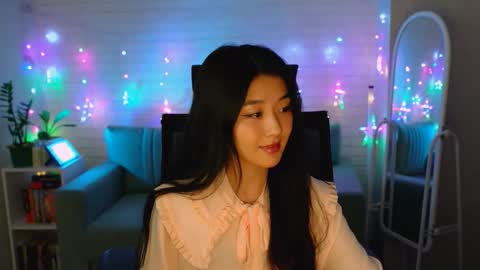 hannarosie online show from December 2025 05:22:02 PM