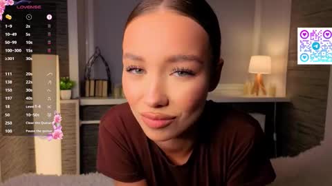 Hanna online show from December 2025 06:42:02 AM