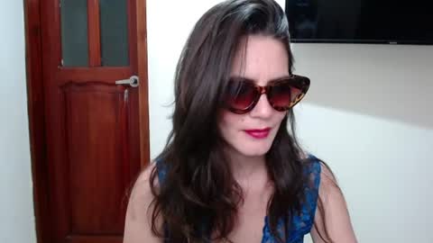hanny_333 online show from July 2026 12:03:01 PM