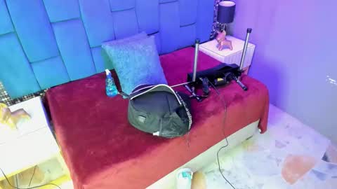 HANNY online show from November 2025 11:38:02 AM