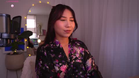 Mizi online show from December 2024 03:57:01 PM