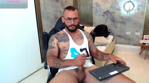 hanz_col online show from February 2025 11:09:02 AM