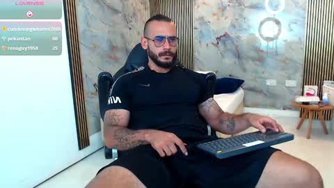 hanz_col online show from February 2025 07:41:01 PM