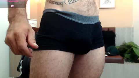 hanz_col online show from March 2025 05:24:02 AM