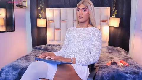 Hanzking01 online show from September 2025 02:11:01 AM