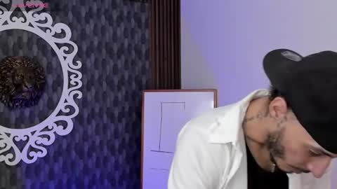 happy_hot7 online show from June 2026 01:43:01 PM