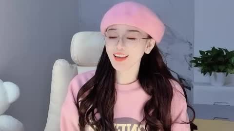 Daisy online show from December 2024 01:40:01 PM