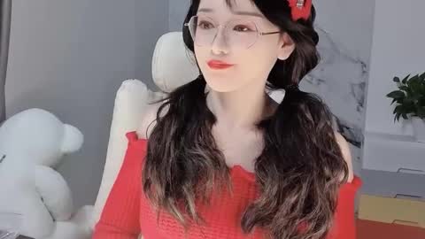 Daisy online show from February 2025 04:58:01 PM