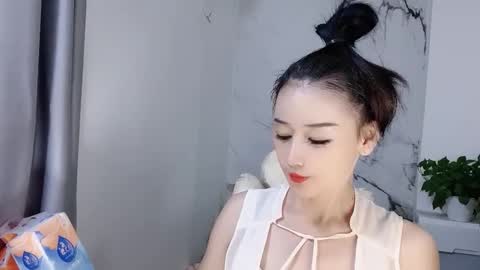 happysweety1688 online show from September 2025 04:06:01 AM