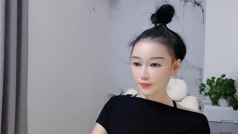 happysweety1688 online show from October 2025 05:18:01 AM