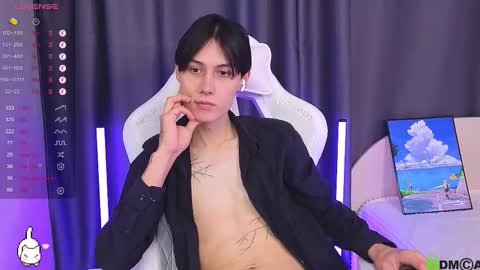 Mark online show from November 2025 11:37:01 PM