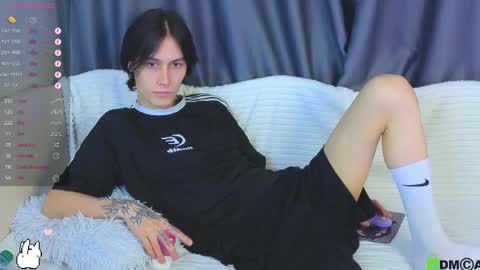 Snapshot of hard__fantasy chatting on April 2026 10:48:02 PM Mark online show from April 2026 10:48:02 PM