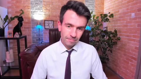 Steve online show from January 2025 12:05:02 PM