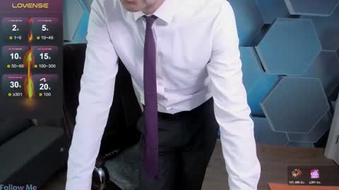 Steve online show from November 2025 12:49:01 PM