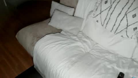 Snapshot of hard_out_here chatting on December 2025 12:06:01 AM Chris online show from December 2025 12:06:01 AM