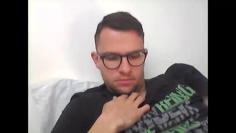 hardboylovemilfmoom online show from April 2026 12:06:01 PM