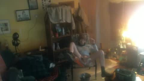 john nobles online show from December 2025 06:49:02 PM