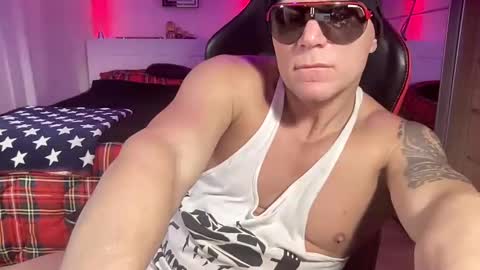 MATTSTEEL - ITALIAN STALLION online show from February 2025 12:24:01 AM