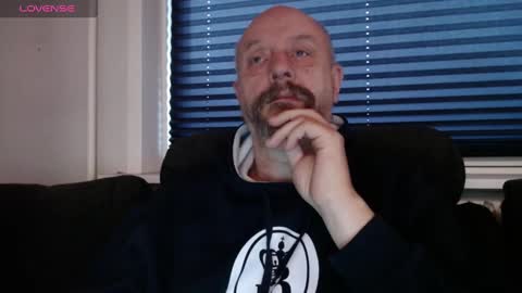 MrLazy online show from December 2024 10:59:01 AM