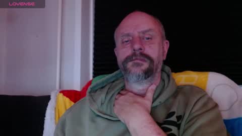 MrLazy online show from December 2024 07:11:01 PM