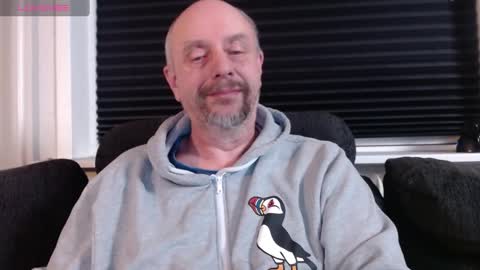 MrLazy online show from February 2025 05:40:01 PM