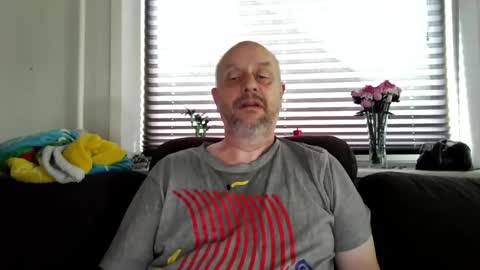MrLazy online show from May 2026 08:23:01 AM