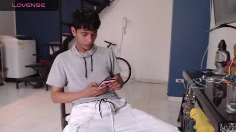 Andres Dean online show from February 2025 08:20:02 PM