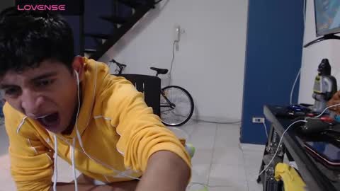 Andres Dean online show from February 2025 01:36:01 AM