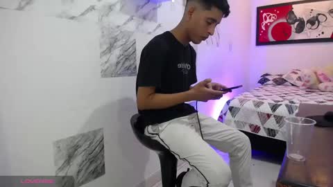 Andres Dean online show from March 2025 12:33:02 AM