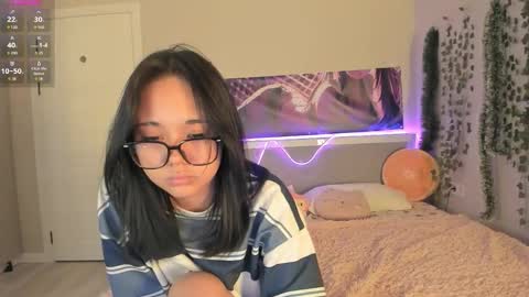 Snapshot of harimin chatting on November 2025 02:42:01 PM Maya online show from November 2025 02:42:01 PM