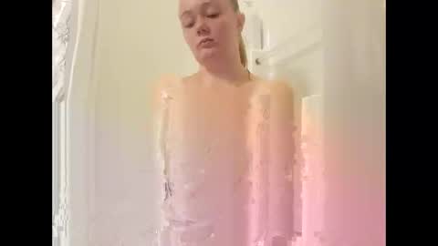 harleen848 online show from October 2025 04:41:01 PM