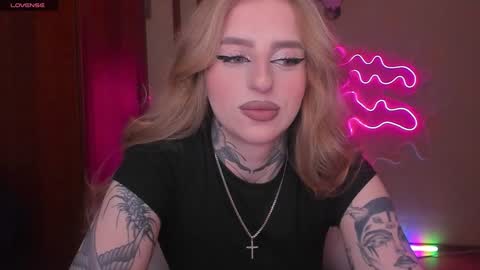 Julia online show from December 2024 05:40:01 AM