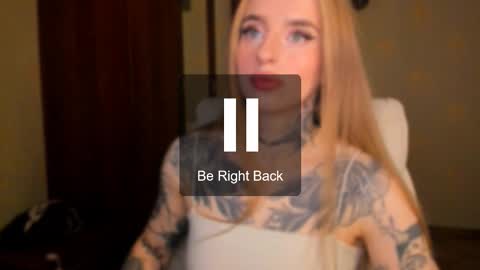 Julia online show from October 2025 05:46:01 AM