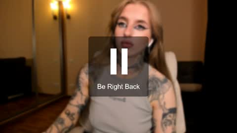 Julia online show from May 2026 05:34:01 AM