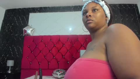 Harley Evaans online show from February 2025 12:06:02 PM