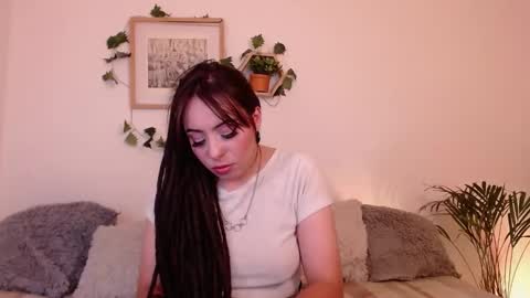 Harmony    Please help me to reach 100 thumbs up online show from February 2025 03:32:02 AM