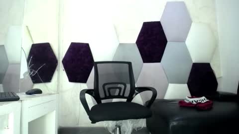 Snapshot of haroldmick chatting on February 2026 07:45:02 PM haroldmick online show from February 2026 07:45:02 PM