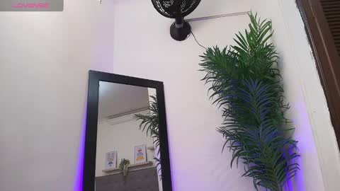 Harper  online show from October 2025 07:48:01 AM