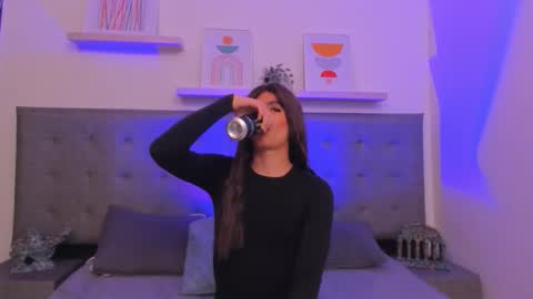 Harper  online show from October 2025 05:10:02 AM