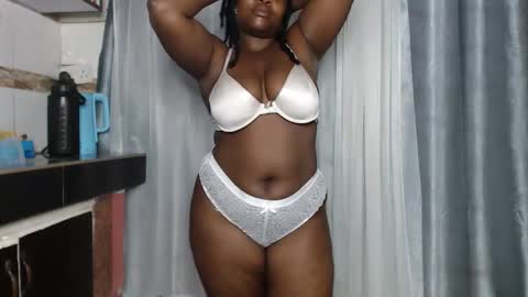 Snapshot of harriegrovin chatting on November 2025 07:30:01 AM Grovin online show from November 2025 07:30:01 AM