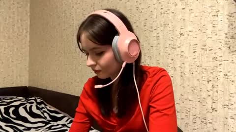 Mary online show from April 2026 08:57:02 PM