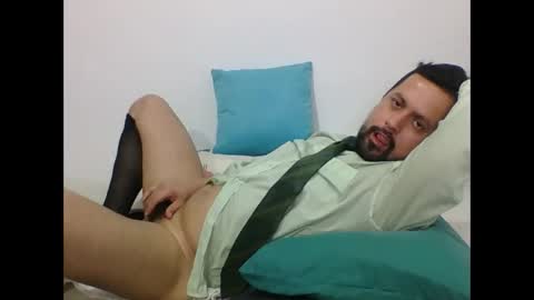  Harry    online show from December 2024 09:23:02 PM