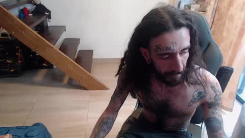 OMAR online show from January 2025 09:46:02 PM