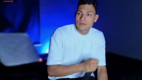  ... online show from March 2025 03:52:01 PM