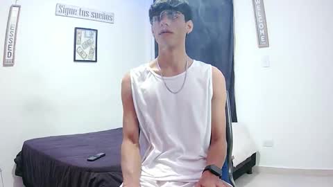 harry thomson online show from November 2025 04:55:02 AM