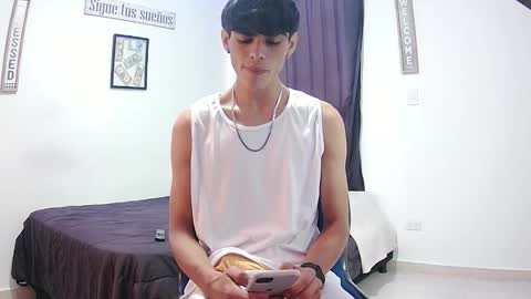 harry thomson online show from November 2025 06:51:01 PM