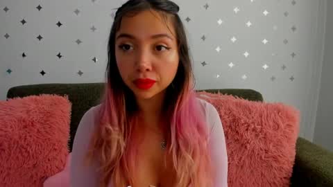 Snapshot of harumi_blossom chatting on June 2026 09:48:02 PM Sophia Blossom online show from June 2026 09:48:02 PM